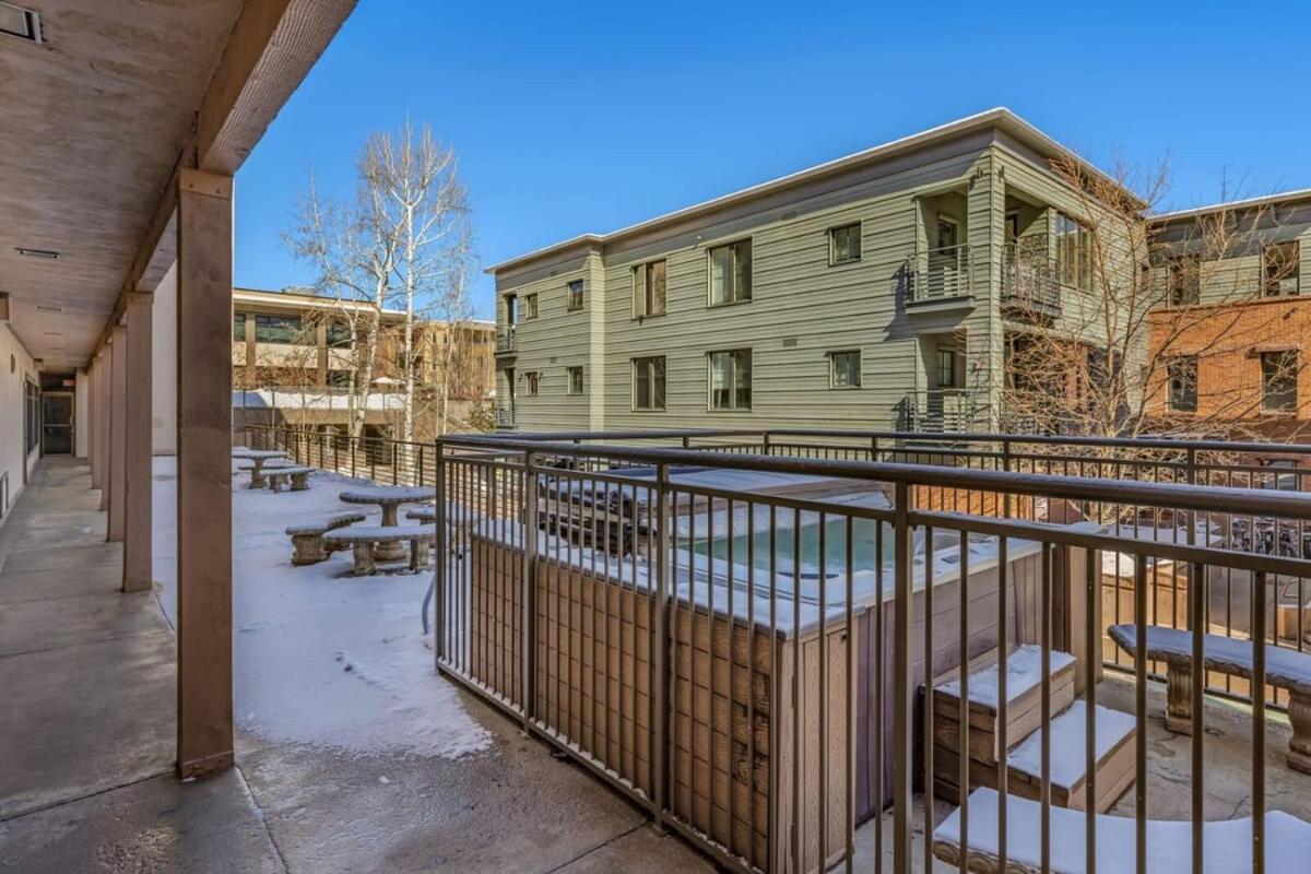 New Listing 2Br 2Ba Condo - Mountain Views Aspen Luaran gambar